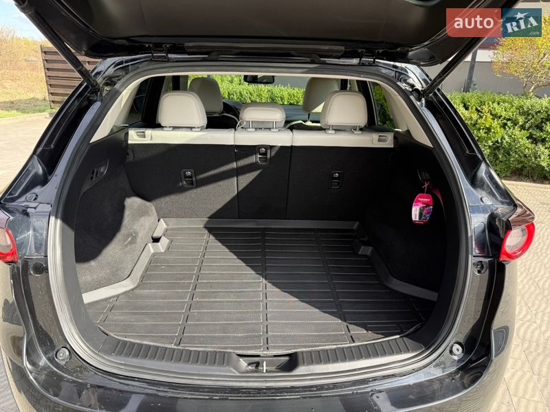 Позашляховик / Кросовер Mazda CX-5 2017 в Стрию фото 42 Позашляховик / Кросовер Mazda CX-5 2017 в Стрию