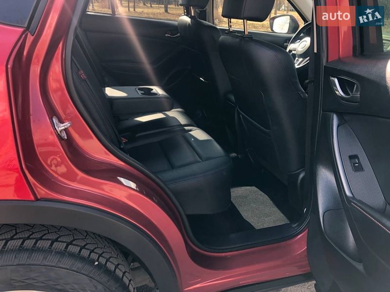 Позашляховик / Кросовер Mazda CX-5 2015 в Рівному