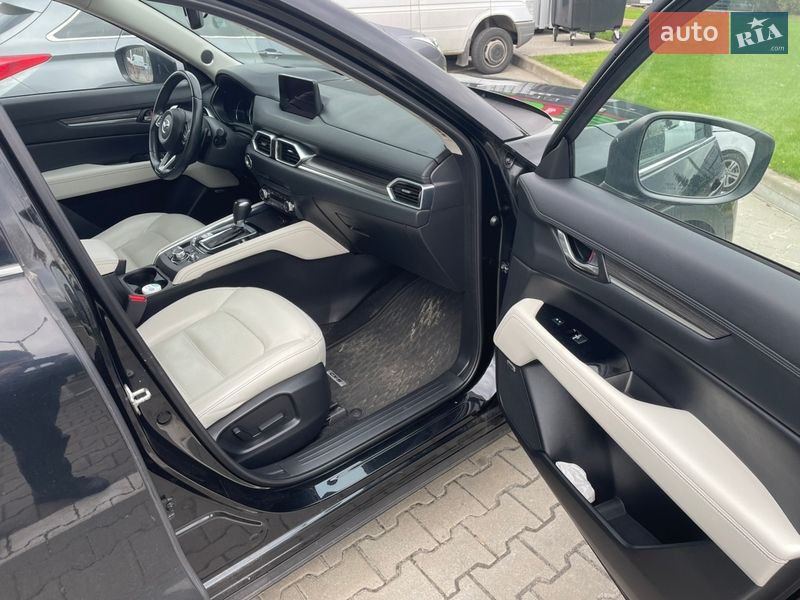 Позашляховик / Кросовер Mazda CX-5 2017 в Києві фото 17 Позашляховик / Кросовер Mazda CX-5 2017 в Києві