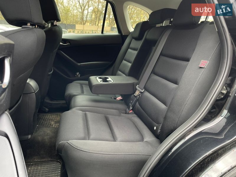 Позашляховик / Кросовер Mazda CX-5 2016 в Києві