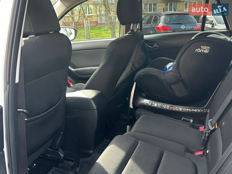 Внедорожник / Кроссовер Mazda CX-5 2016 в Киеве