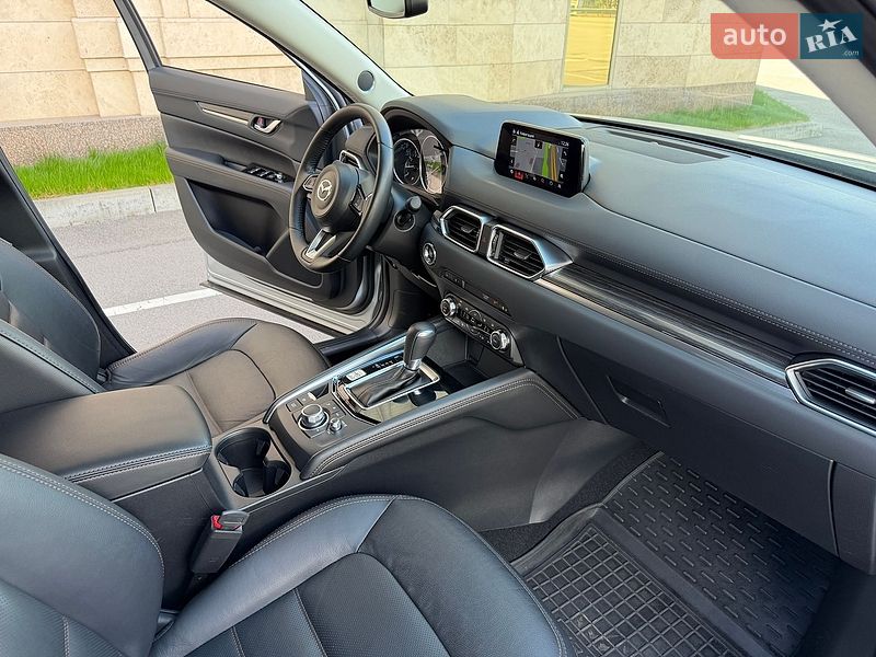 Внедорожник / Кроссовер Mazda CX-5 2018 в Киеве