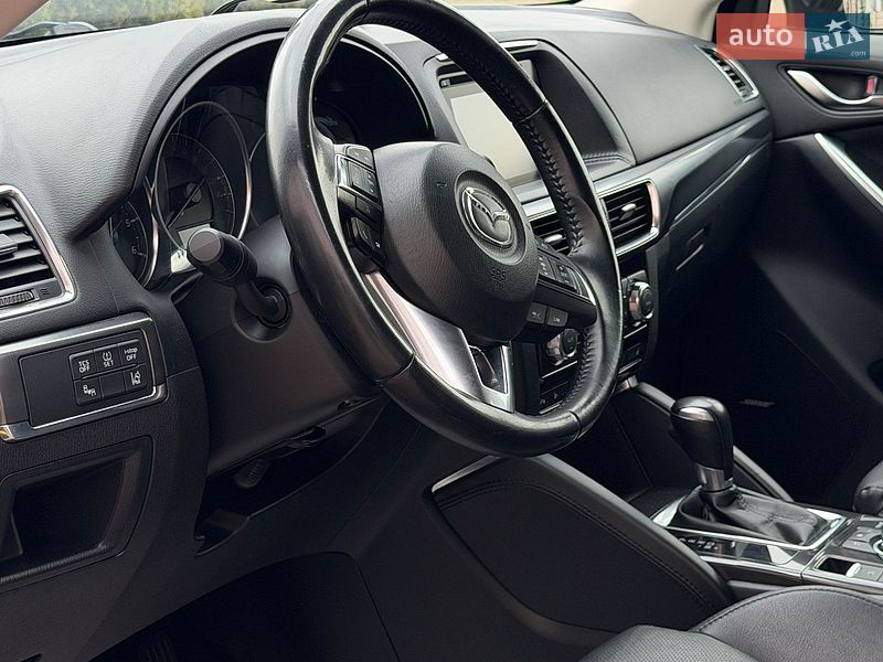Внедорожник / Кроссовер Mazda CX-5 2016 в Стрые
