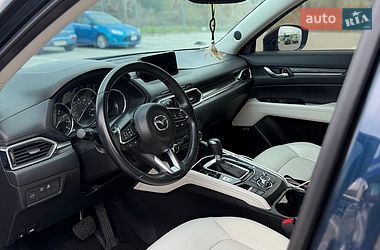 Внедорожник / Кроссовер Mazda CX-5 2017 в Киеве