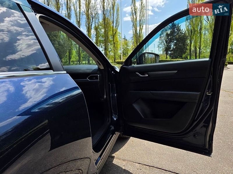 Внедорожник / Кроссовер Mazda CX-5 2019 в Киеве