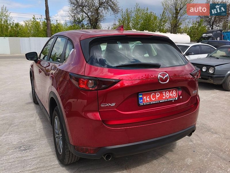 Внедорожник / Кроссовер Mazda CX-5 2017 в Кривом Роге