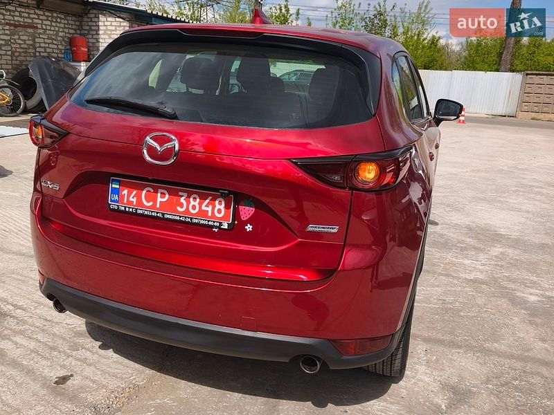 Внедорожник / Кроссовер Mazda CX-5 2017 в Кривом Роге