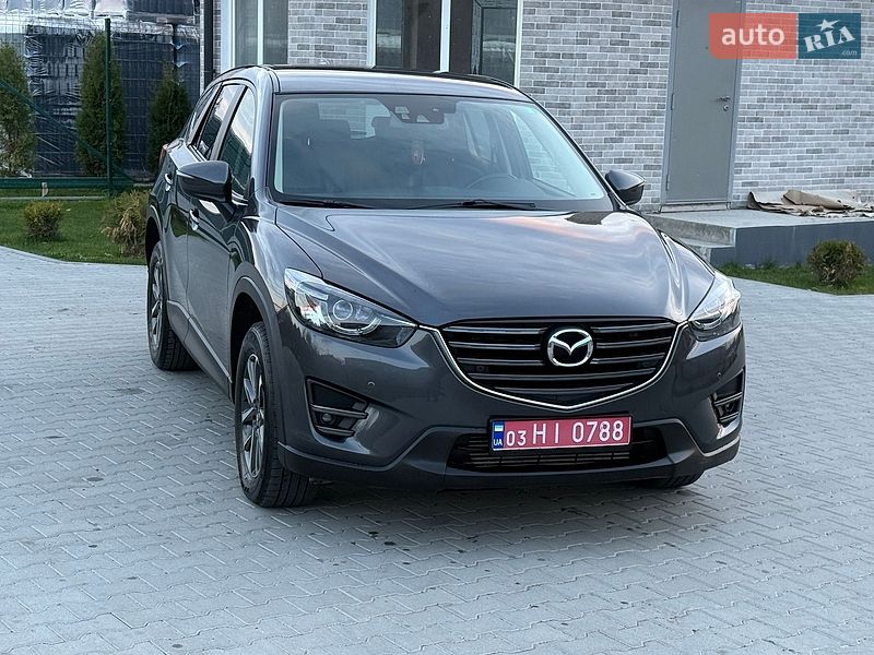 Внедорожник / Кроссовер Mazda CX-5 2015 в Сарнах