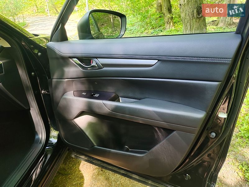 Внедорожник / Кроссовер Mazda CX-5 2022 в Киеве