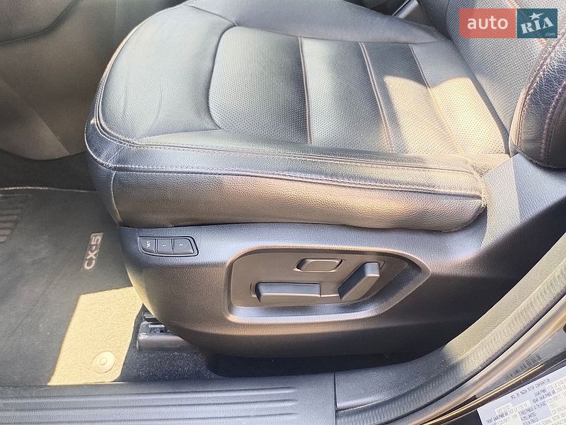 Внедорожник / Кроссовер Mazda CX-5 2022 в Киеве