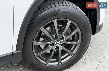 Внедорожник / Кроссовер Mazda CX-5 2015 в Сарнах