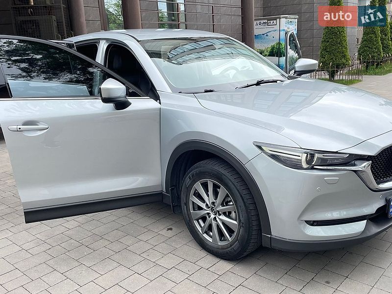 Внедорожник / Кроссовер Mazda CX-5 2017 в Виннице