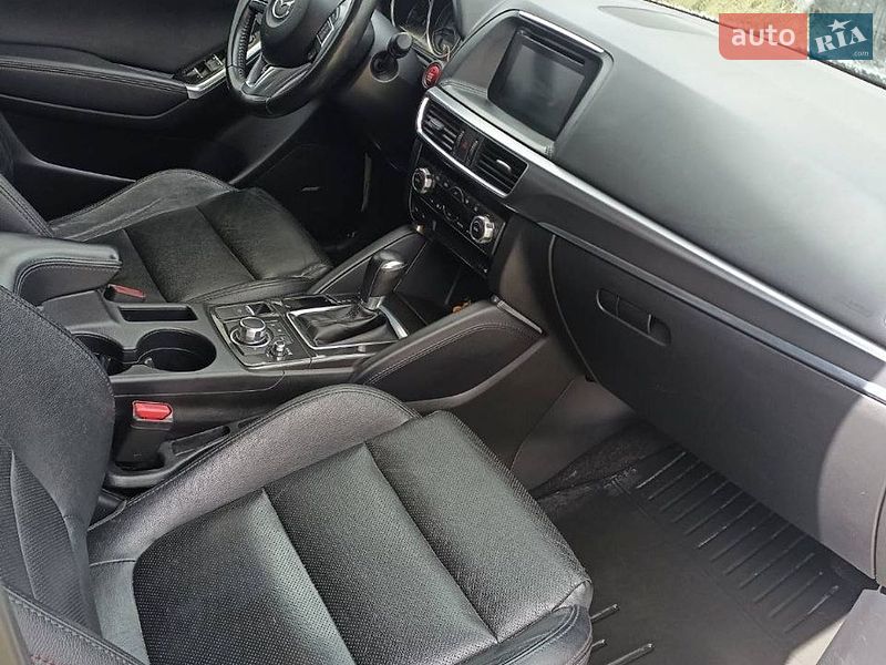 Внедорожник / Кроссовер Mazda CX-5 2016 в Сумах
