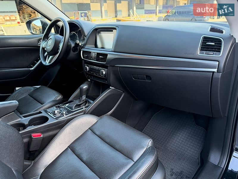 Внедорожник / Кроссовер Mazda CX-5 2017 в Ровно