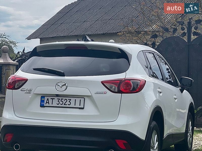 Внедорожник / Кроссовер Mazda CX-5 2016 в Ивано-Франковске