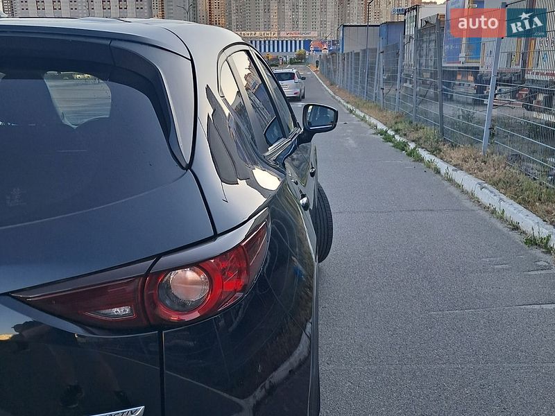 Внедорожник / Кроссовер Mazda CX-5 2017 в Киеве