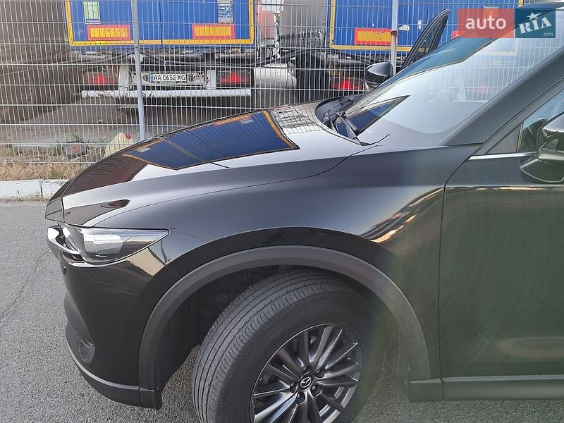 Внедорожник / Кроссовер Mazda CX-5 2017 в Киеве