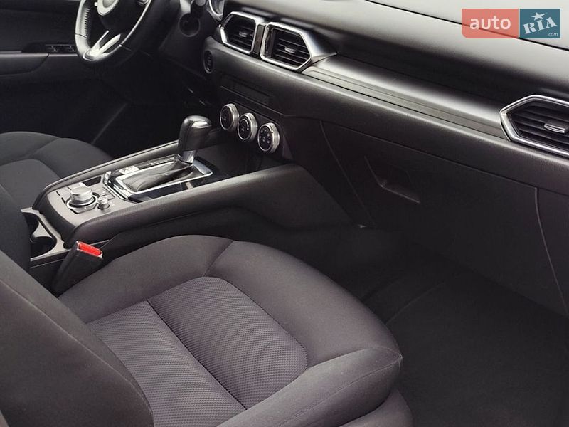 Внедорожник / Кроссовер Mazda CX-5 2018 в Чернигове