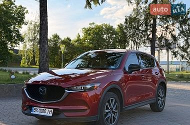 Внедорожник / Кроссовер Mazda CX-5 2018 в Староконстантинове