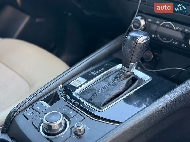 Внедорожник / Кроссовер Mazda CX-5 2018 в Староконстантинове