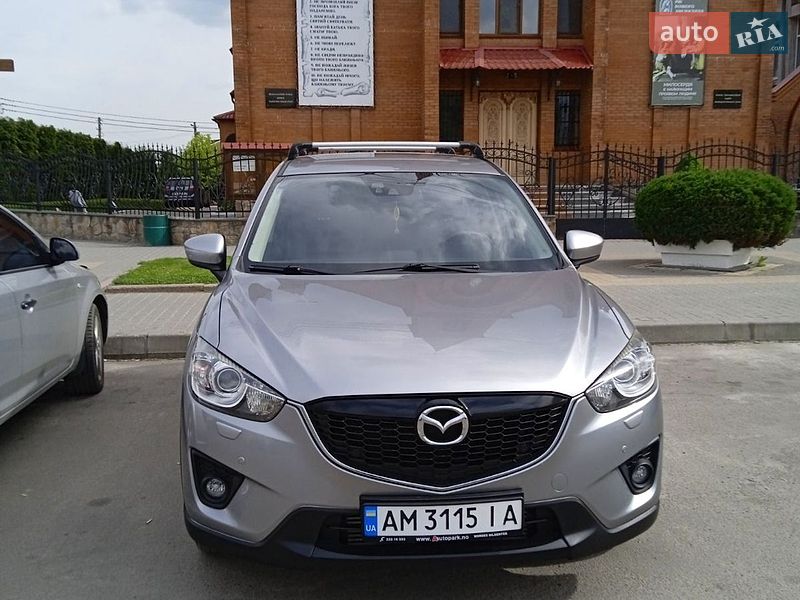 Внедорожник / Кроссовер Mazda CX-5 2014 в Олевске