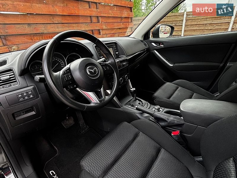 Внедорожник / Кроссовер Mazda CX-5 2012 в Белогородке