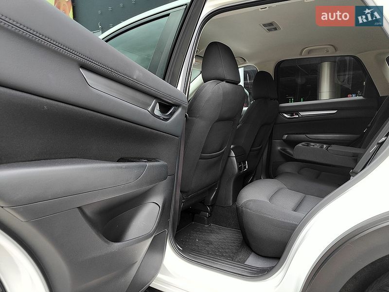 Внедорожник / Кроссовер Mazda CX-5 2018 в Киеве
