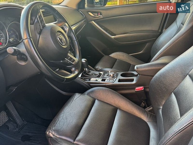 Внедорожник / Кроссовер Mazda CX-5 2016 в Киеве