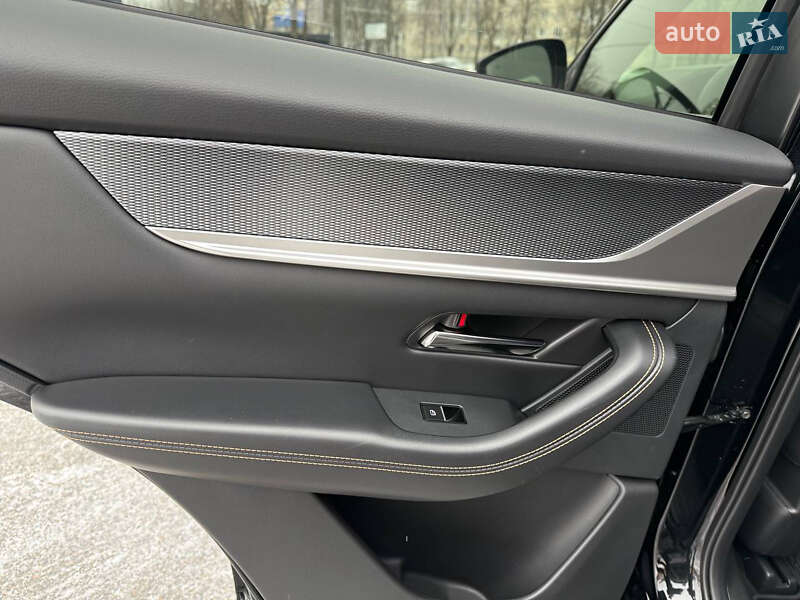 Позашляховик / Кросовер Mazda CX-60 2023 в Києві