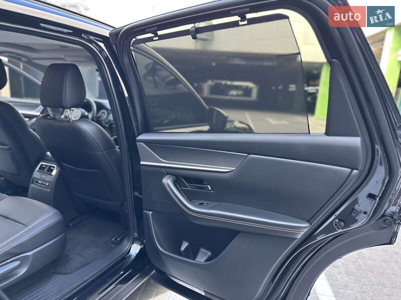 Внедорожник / Кроссовер Mazda CX-70 2024 в Киеве