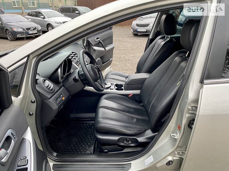 Позашляховик / Кросовер Mazda CX-7 2008 в Києві
