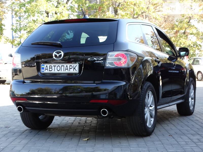 Позашляховик / Кросовер Mazda CX-7 2010 в Дніпрі