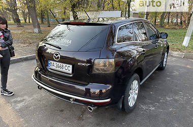 Внедорожник / Кроссовер Mazda CX-7 2010 в 