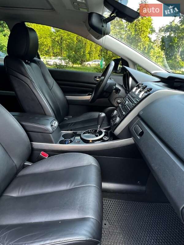Внедорожник / Кроссовер Mazda CX-7 2011 в Киеве