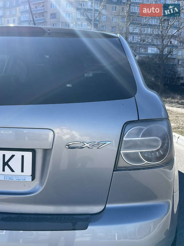 Позашляховик / Кросовер Mazda CX-7 2008 в Кам'янському