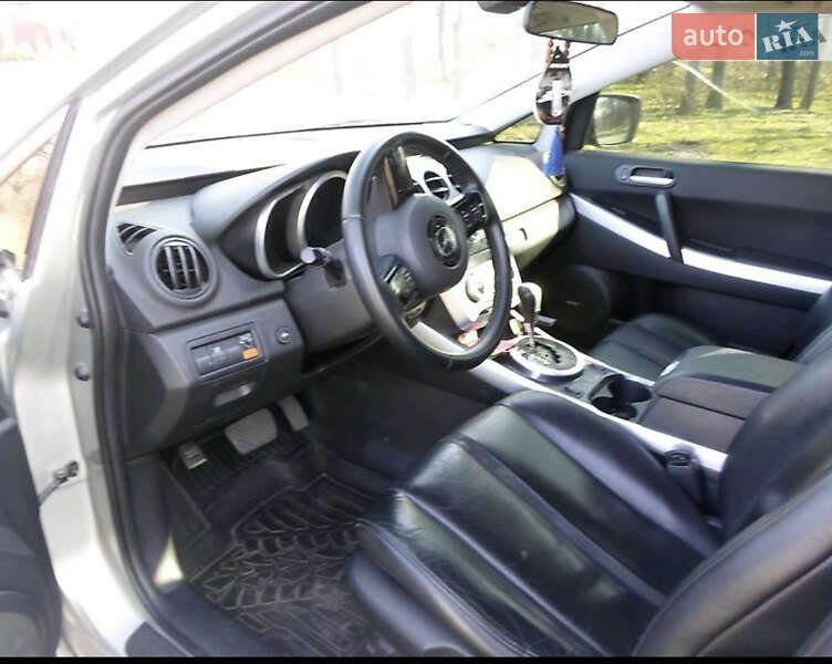 Позашляховик / Кросовер Mazda CX-7 2008 в Кам'янському
