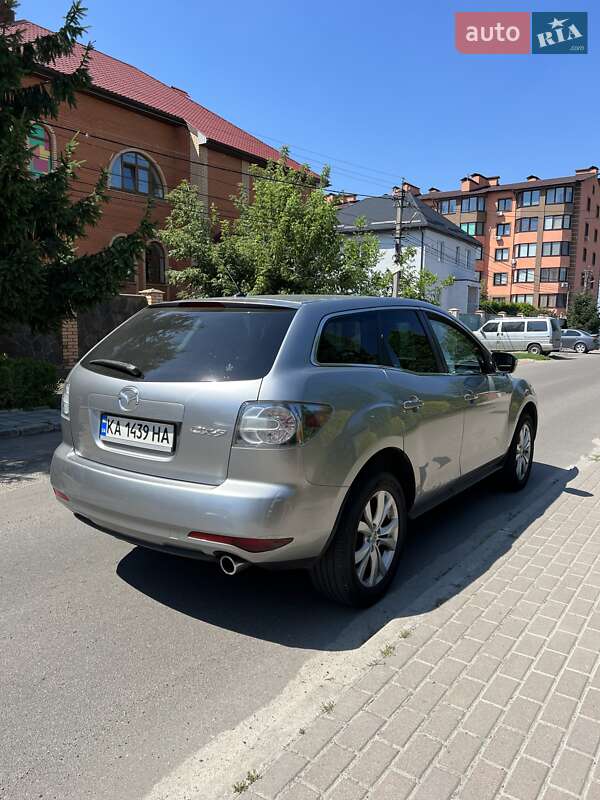 Позашляховик / Кросовер Mazda CX-7 2010 в Києві