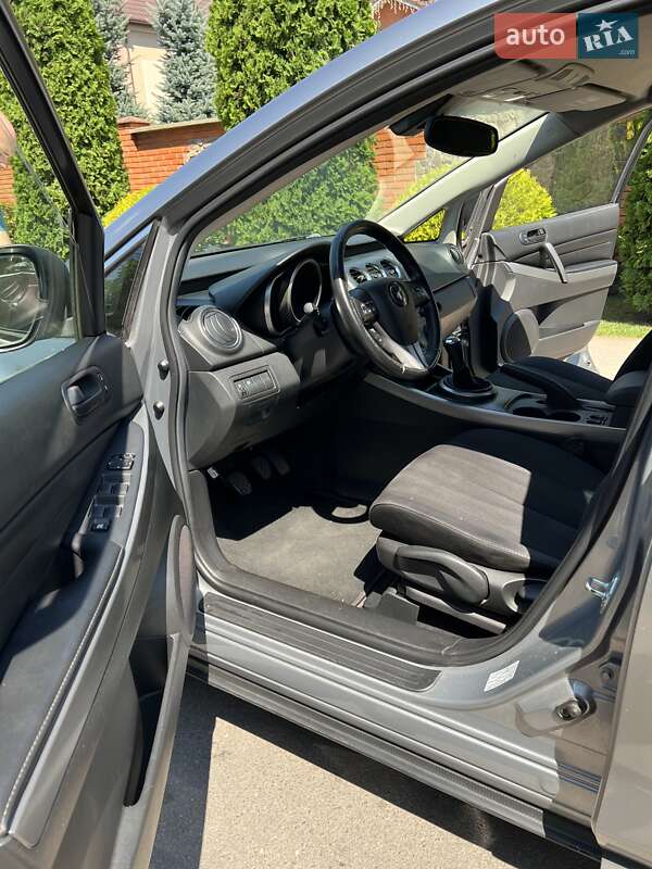 Позашляховик / Кросовер Mazda CX-7 2010 в Києві
