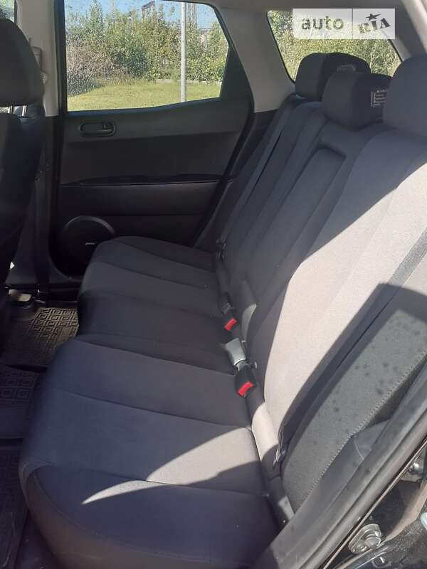 Позашляховик / Кросовер Mazda CX-7 2007 в Нововолинську