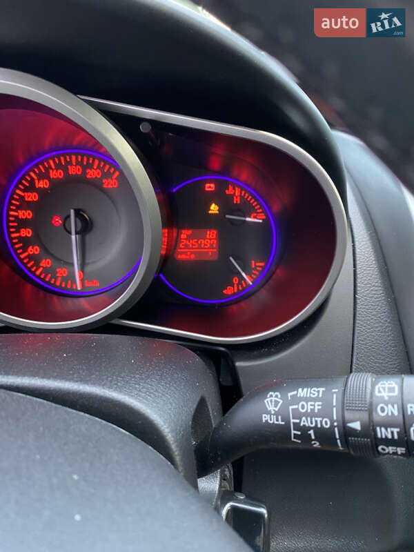Позашляховик / Кросовер Mazda CX-7 2011 в Чернівцях