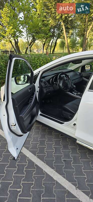 Внедорожник / Кроссовер Mazda CX-7 2010 в Киеве фото 88 Внедорожник / Кроссовер Mazda CX-7 2010 в Киеве