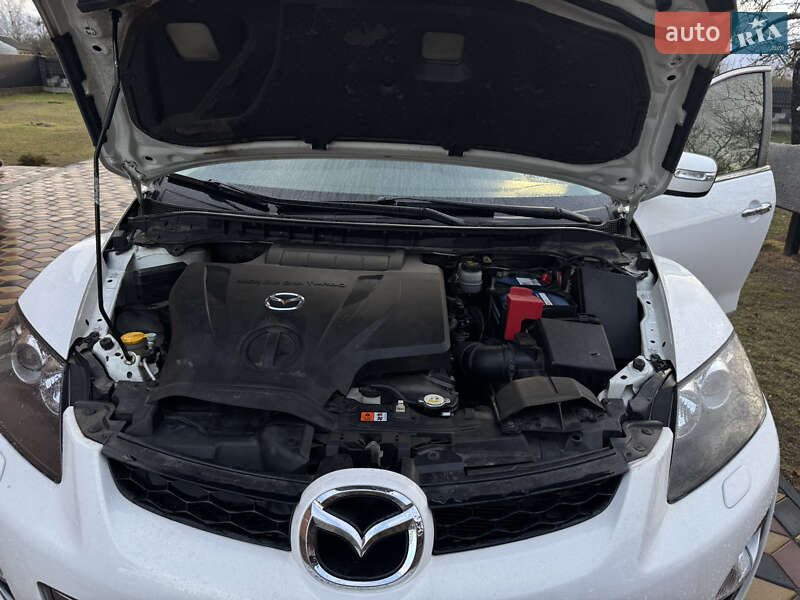 Позашляховик / Кросовер Mazda CX-7 2010 в Зарічному
