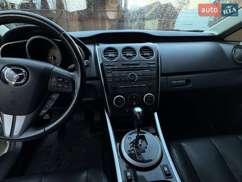 Позашляховик / Кросовер Mazda CX-7 2010 в Зарічному
