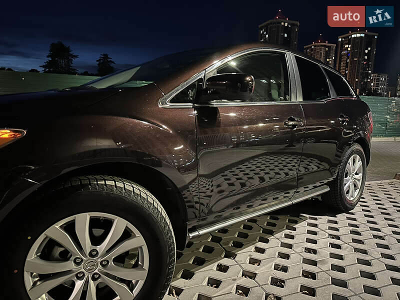 Внедорожник / Кроссовер Mazda CX-7 2010 в Броварах