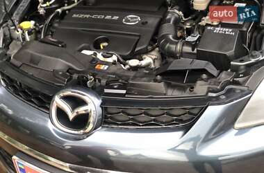 Позашляховик / Кросовер Mazda CX-7 2010 в 