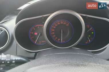 Позашляховик / Кросовер Mazda CX-7 2011 в 