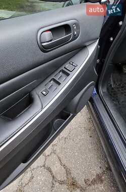Позашляховик / Кросовер Mazda CX-7 2011 в 