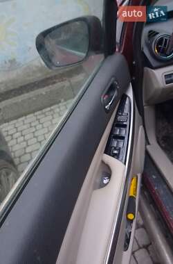 Внедорожник / Кроссовер Mazda CX-7 2011 в 