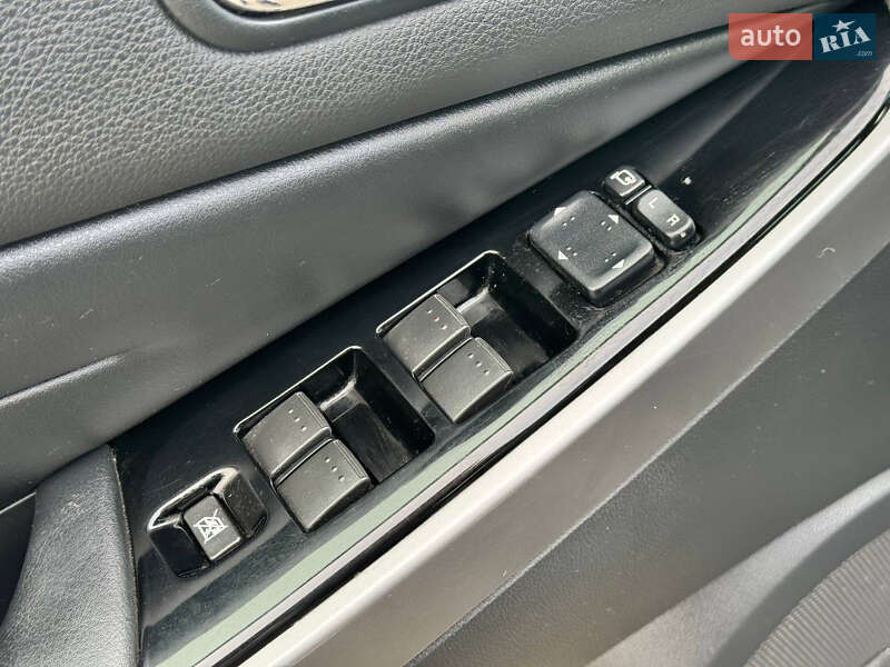 Внедорожник / Кроссовер Mazda CX-7 2011 в Кривом Роге фото 17 Внедорожник / Кроссовер Mazda CX-7 2011 в Кривом Роге