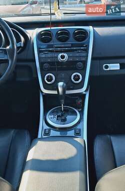 Позашляховик / Кросовер Mazda CX-7 2008 в 